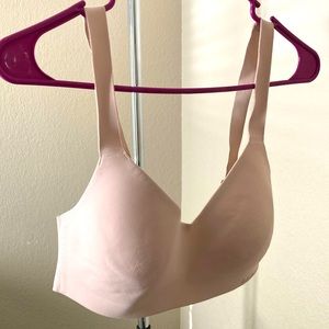 Lululemon bra